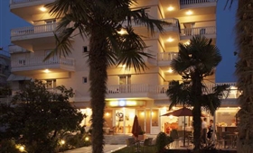 Ioni Hotel